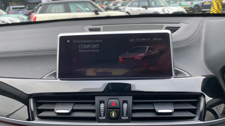 BMW X1 xDrive 20i xLine 5dr Step Auto Petrol Estate